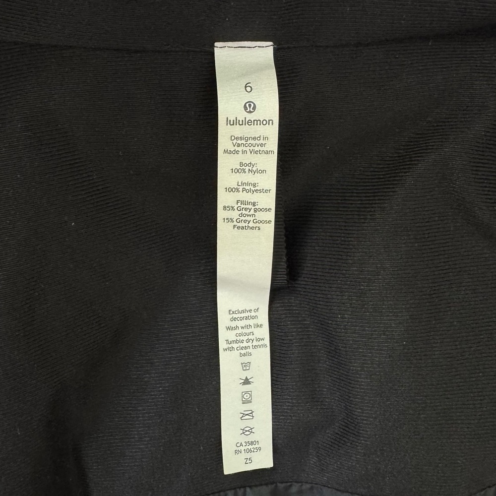 Lululemon Cloudscape Wrap Long Down Coat Black Si… - image 10